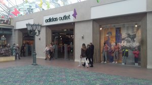 Adidas Outlet