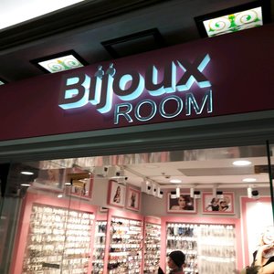 Bijoux Room