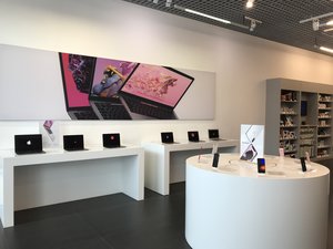 The iStore